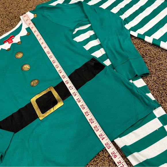 Women’s Large holiday Elf Pajama set - Picture 2 of 10